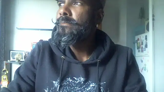 frenchblackc31 online show from October 26, 8:53 am