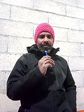 frenchblackc31 online show from February 16, 1:51 pm