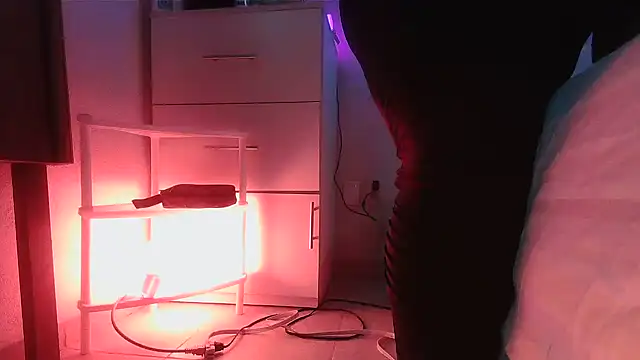 SatiroyNinfa online show from March 25, 9:43 pm