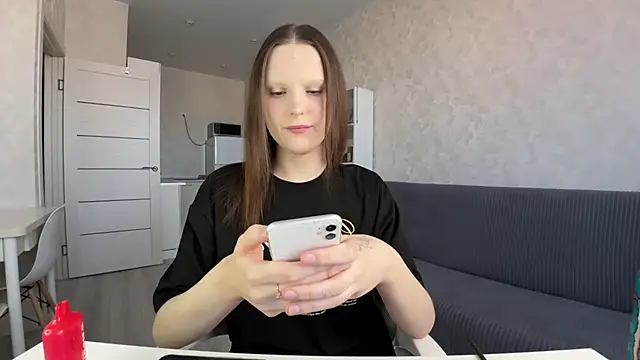 Snapshot of vertul1ana chatting on July 13, 2:09 pm vertul1ana online show from July 13, 2:09 pm