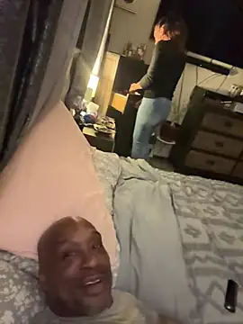 blaqmagiq72 online show from February 19, 2:07 am