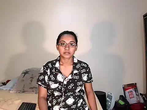 indiansweetflava online show from December 15, 5:44 am