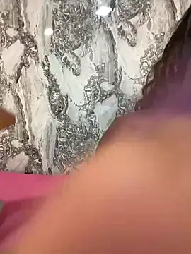 MiiaaCollinss online show from September 20, 2:40 pm