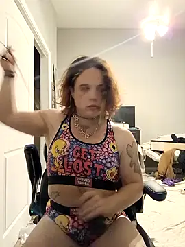 Snapshot of Kiami_Noara chatting on September 11, 12:55 am Kiami Noara online show from September 11, 12:55 am