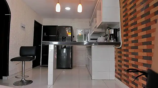 violetta pretty online show from November 12, 7:57 pm