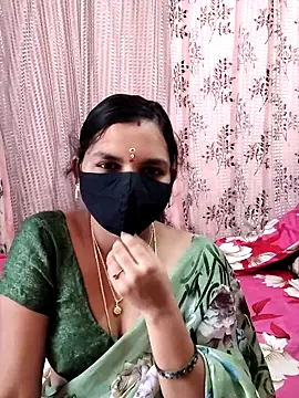 Lalitha-1995 online show from November 17, 5:13 am