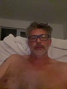 Snapshot of max219 chatting on May 15, 11:56 pm max219 online show from May 15, 11:56 pm
