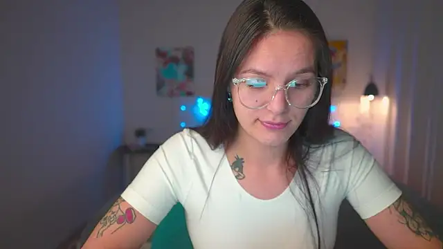 Snapshot of EwelynScott chatting on October 30, 11:05 pm EwelynScott online show from October 30, 11:05 pm