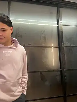 Rose-andres online show from January 7, 11:40 pm