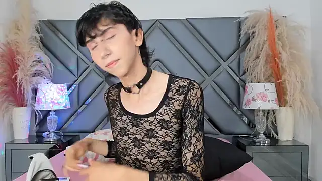 Milan LewisS online show from November 8, 12:05 pm