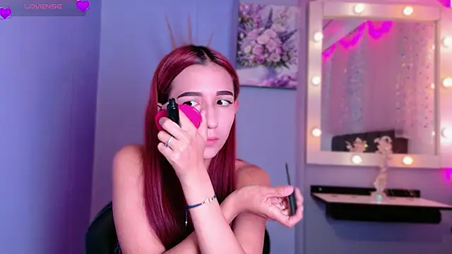 NataliaPrada s online show from December 3, 2:59 pm