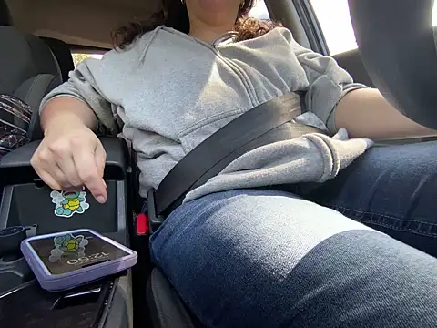 GirlSquirt online show from September 12, 4:51 pm