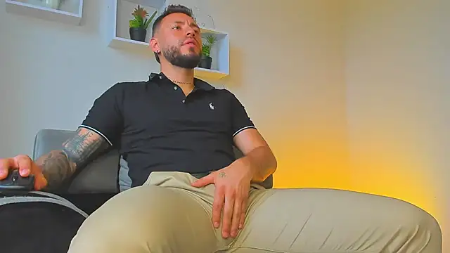 DIMITRI MASTEER online show from October 1, 8:26 pm