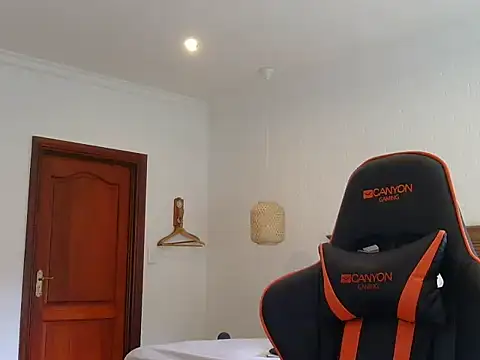 TroyDieselXXX online show from March 19, 8:29 am