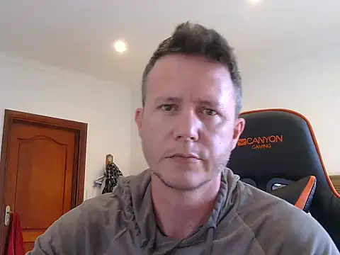 TroyDieselXXX online show from April 11, 6:29 am