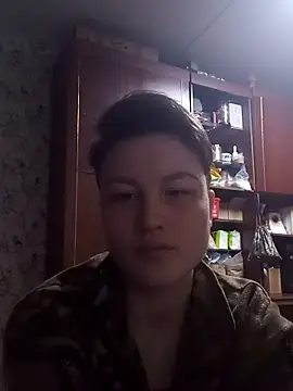 Snapshot of MoonIrene chatting on February 13, 4:36 pm MoonIrene online show from February 13, 4:36 pm