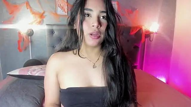 Snapshot of GiannaSlimJB chatting on October 11, 4:12 am GiannaSlimJB online show from October 11, 4:12 am