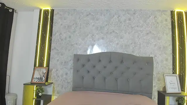 Snapshot of GiannaSlimJB chatting on February 7, 7:39 pm GiannaSlimJB online show from February 7, 7:39 pm