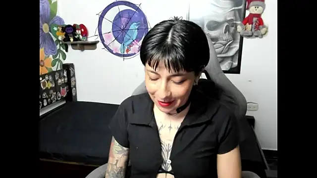 Luna0ciaran online show from December 20, 6:20 am