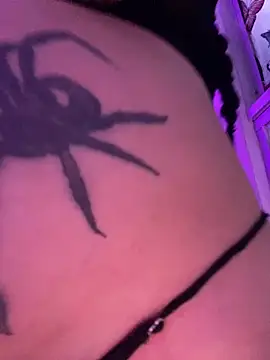 lucialauper  online show from December 16, 12:37 am