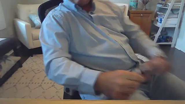 cyclone1212 online show from December 16, 9:53 pm