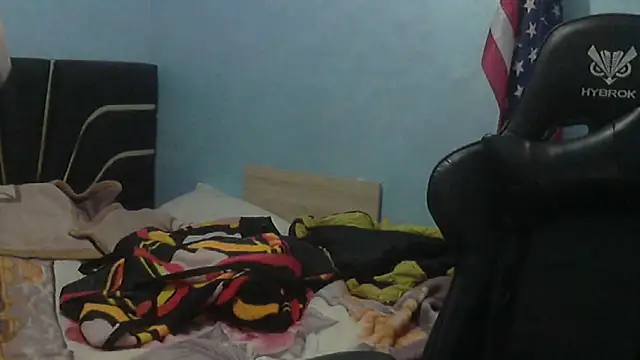 Dark DesireX online show from December 18, 1:06 pm