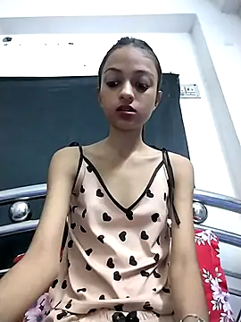 Your-Kitkat online show from September 17, 1:02 pm