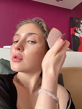 KellyKeler online show from February 14, 10:23 am