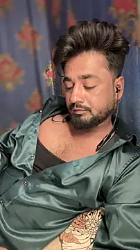 Snapshot of Munny6677 chatting on February 2, 5:33 pm Munny6677 online show from February 2, 5:33 pm