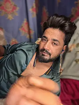 Snapshot of Munny6677 chatting on February 17, 7:53 pm Munny6677 online show from February 17, 7:53 pm