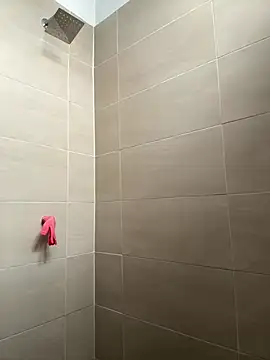 AllieYourGirl online show from March 30, 8:10 pm