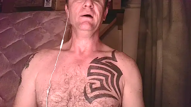 Snapshot of Yournaughty chatting on March 10, 1:21 am Yournaughty online show from March 10, 1:21 am