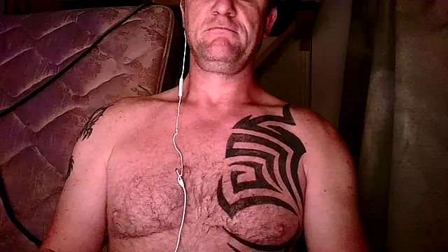 Snapshot of Yournaughty chatting on May 7, 4:07 am Yournaughty online show from May 7, 4:07 am