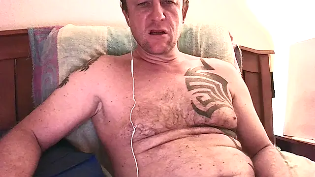 Snapshot of Yournaughty chatting on July 27, 5:36 am Yournaughty online show from July 27, 5:36 am