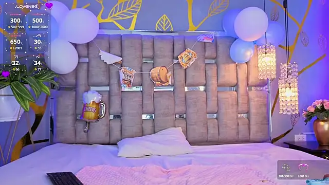 CandyRouse   online show from October 4, 10:30 pm