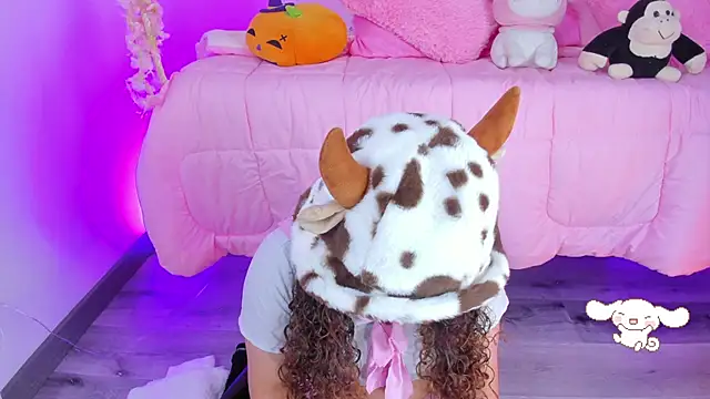 hannacutegod online show from October 27, 5:33 am