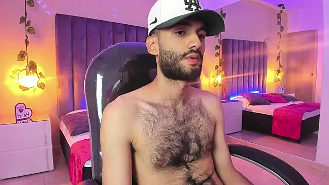 Ryan Jackson  online show from December 5, 4:54 am