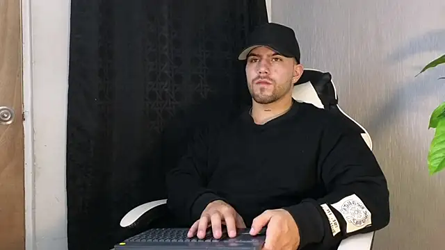 Ades Lowe online show from October 7, 11:51 am