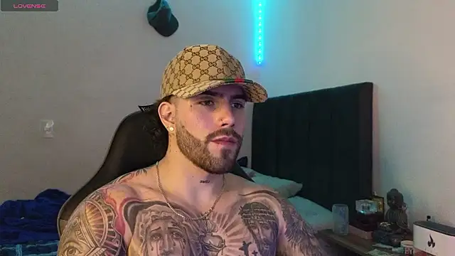 Ades Lowe online show from February 20, 4:42 am