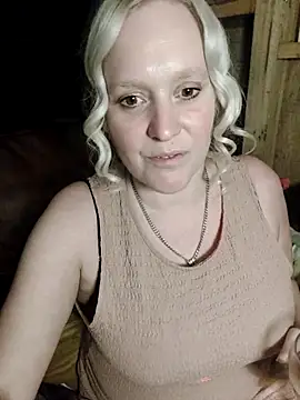 Bouncy-Bella28X online show from September 13, 9:47 pm