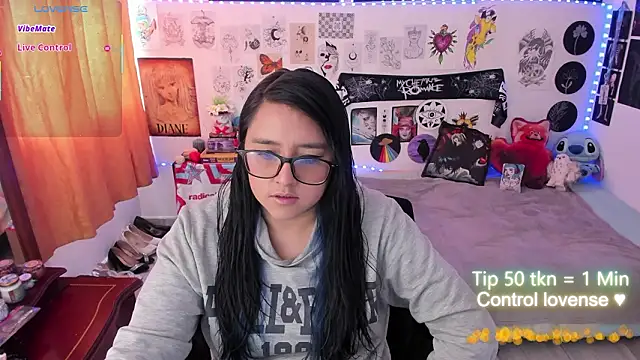 Cherry blush  online show from March 19, 8:46 pm