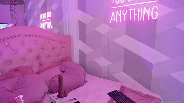 BiancaShermann online show from February 4, 3:40 pm