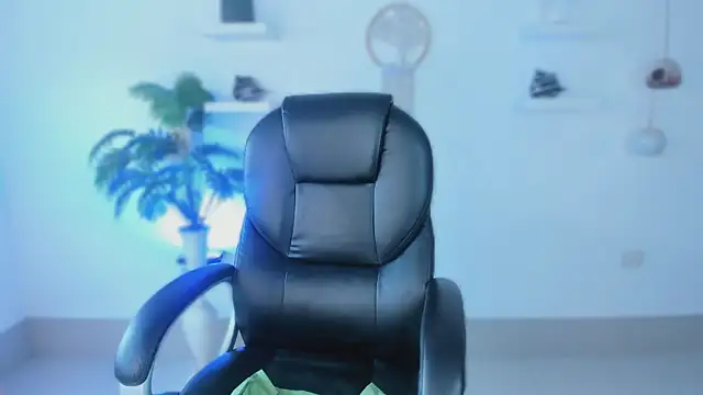 emily yeon online show from January 9, 7:26 pm