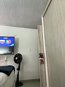 Bustykeyla online show from June 27, 11:43 pm