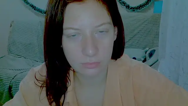 Lily Ember online show from December 20, 6:04 pm