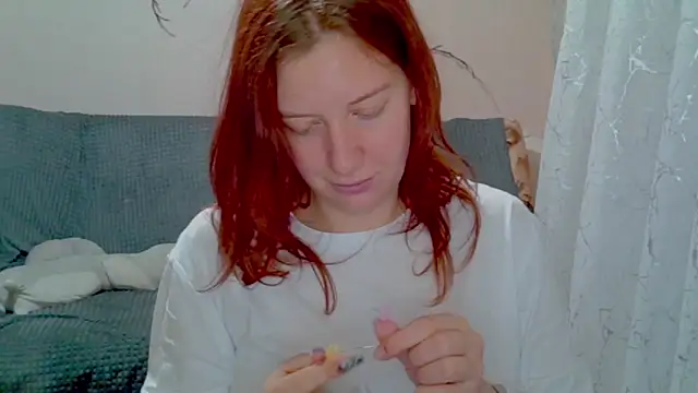 Lily Ember online show from March 19, 7:29 pm