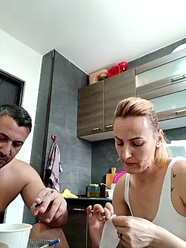 Aly-john1985 online show from September 12, 8:14 am