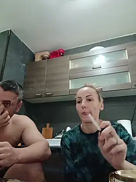 Aly-john1985 online show from September 28, 8:20 am