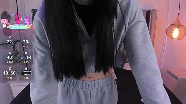 Anya Belth online show from October 29, 7:04 pm