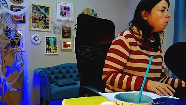 MartaEdams online show from November 5, 7:08 am